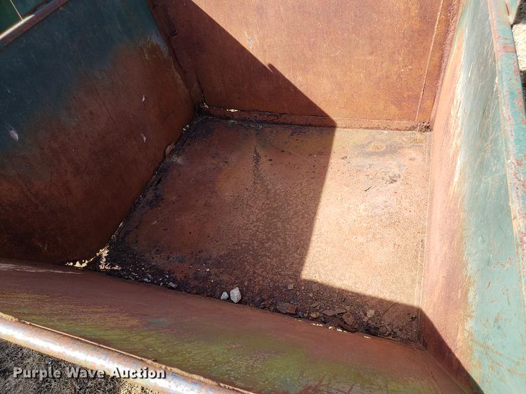 image for item EN9783 (16) dumpsters