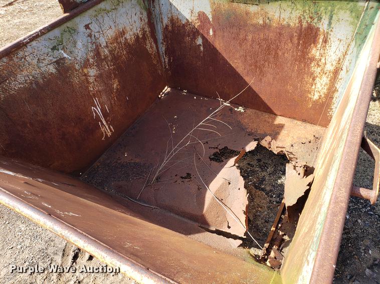 image for item EN9783 (16) dumpsters