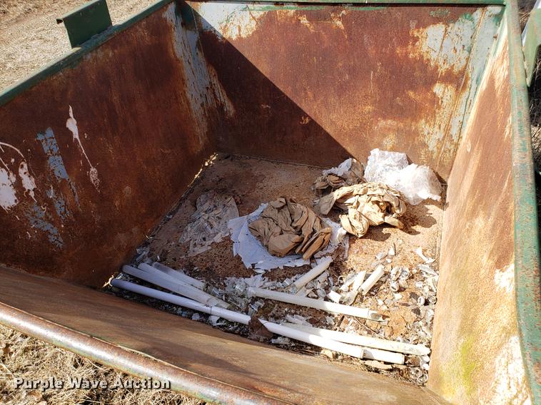 image for item EN9783 (16) dumpsters