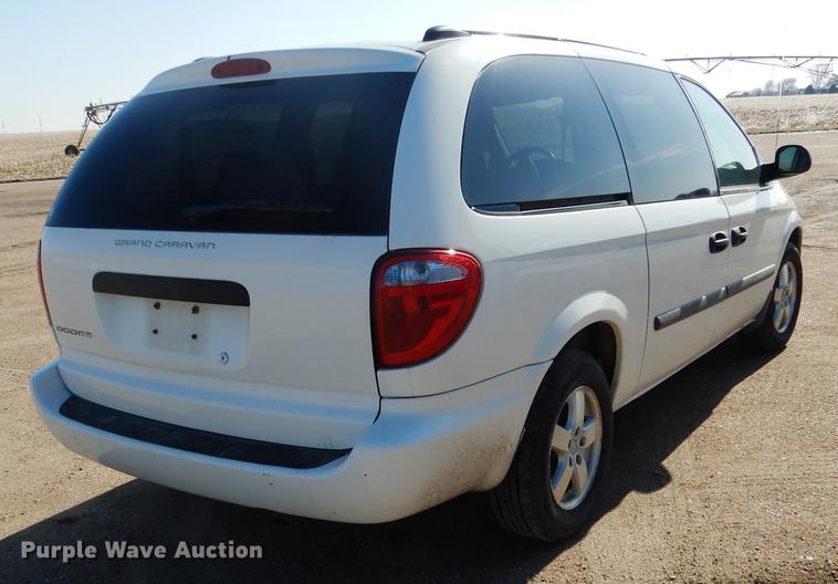 image for item FA9263 2005 Dodge Grand Caravan van