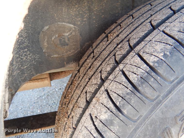 image for item FA9263 2005 Dodge Grand Caravan van