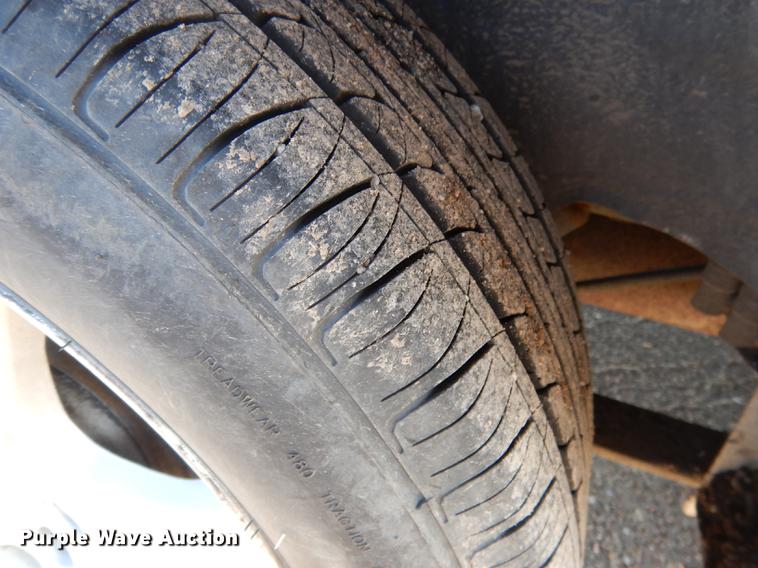 image for item FA9263 2005 Dodge Grand Caravan van