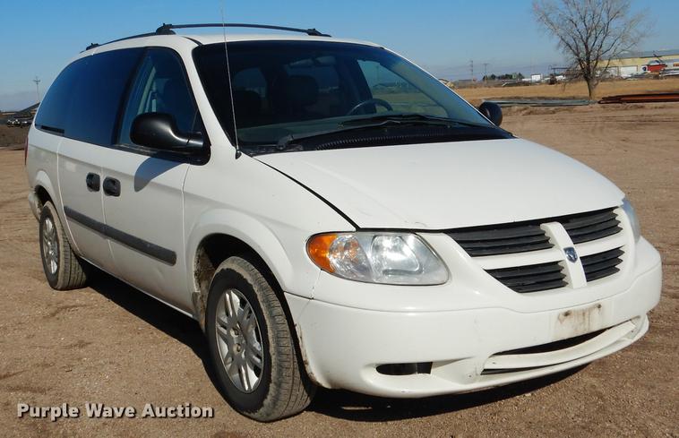 image for item FA9264 2005 Dodge Grand Caravan van