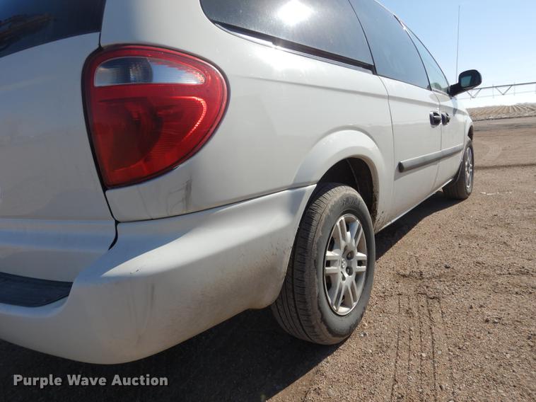 image for item FA9264 2005 Dodge Grand Caravan van