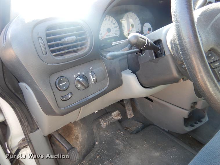 image for item FA9264 2005 Dodge Grand Caravan van