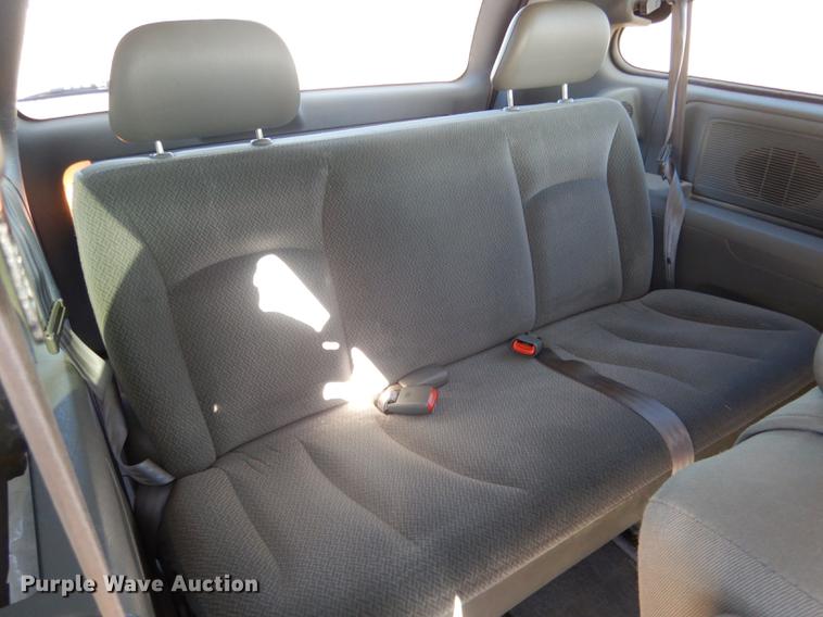 image for item FA9264 2005 Dodge Grand Caravan van