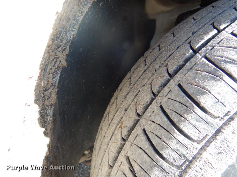 image for item FA9264 2005 Dodge Grand Caravan van