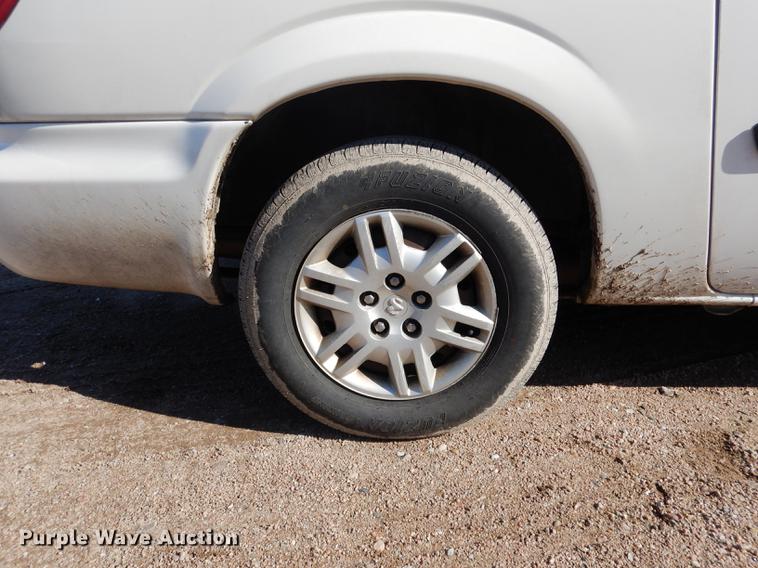 image for item FA9264 2005 Dodge Grand Caravan van