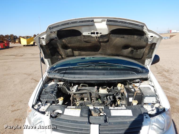 image for item FA9264 2005 Dodge Grand Caravan van
