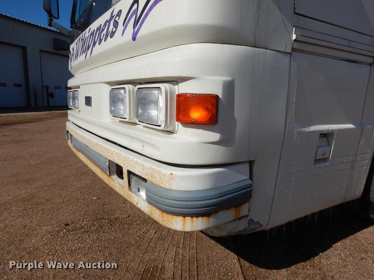 image for item FA9265 2000 Blue Bird LTC40 coach bus