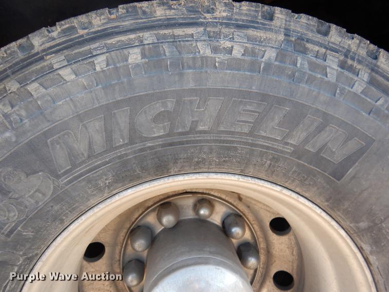 image for item FA9265 2000 Blue Bird LTC40 coach bus