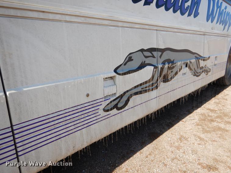 image for item FA9265 2000 Blue Bird LTC40 coach bus