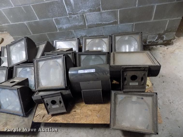 image for item FG9051 (19) KM outdoor light fixtures