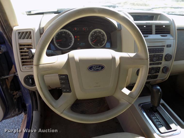 image for item FG9053 2008 Ford Escape SUV
