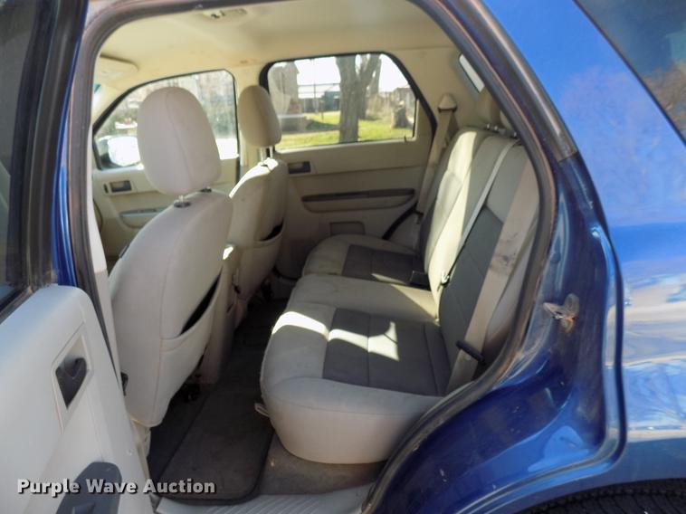 image for item FG9053 2008 Ford Escape SUV