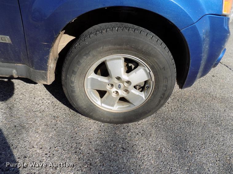 image for item FG9053 2008 Ford Escape SUV