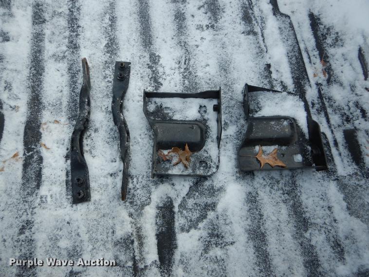 image for item FI9551 Automotive parts and accessories