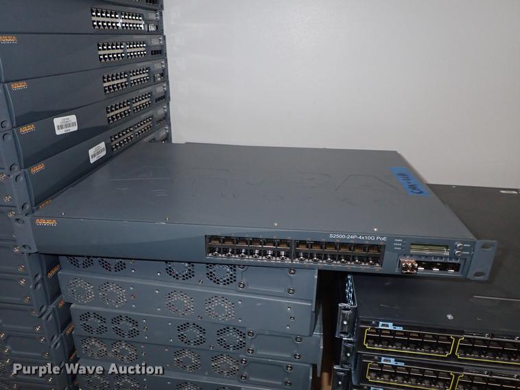 image for item FL9593 (53) Aruba Networks S2500-24P-4X10GPOE network switches