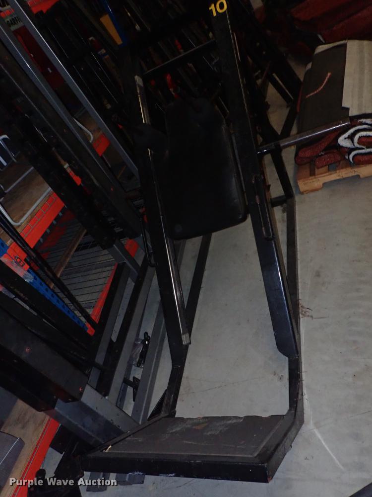 image for item FL9599 Squat machine