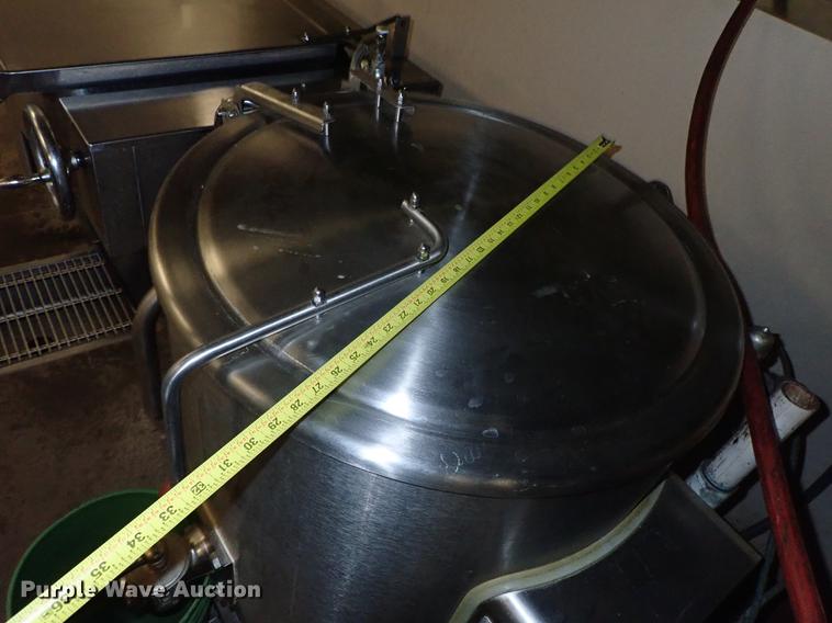 image for item FL9606 Vulcan 3371 steam kettle