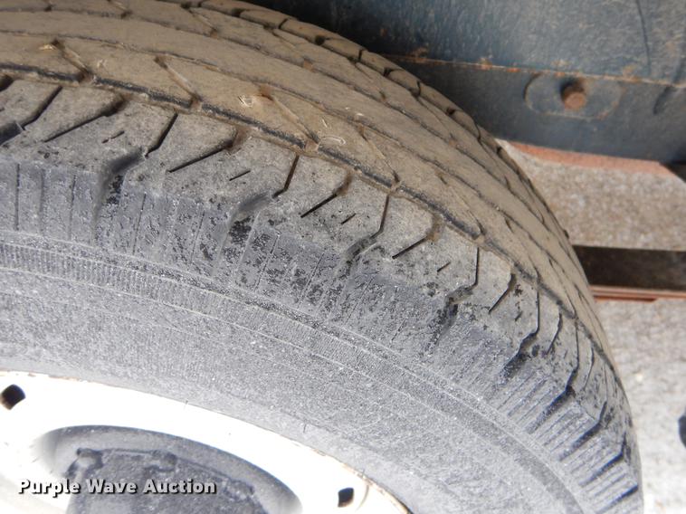 image for item FQ9622 2000 Dodge Ram Wagon B3500 van