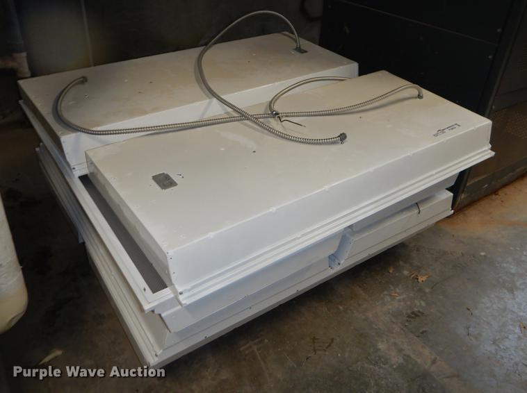 image for item FQ9624 (8) light fixtures