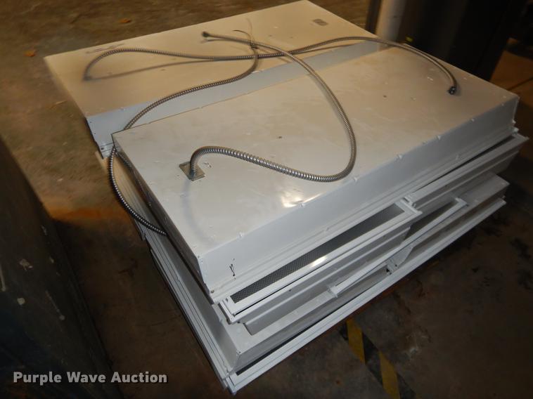 image for item FQ9624 (8) light fixtures