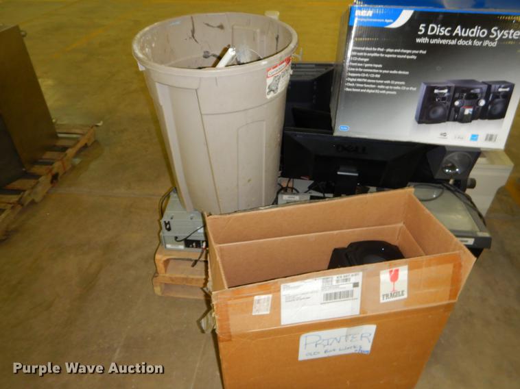 image for item FQ9627 Office supplies