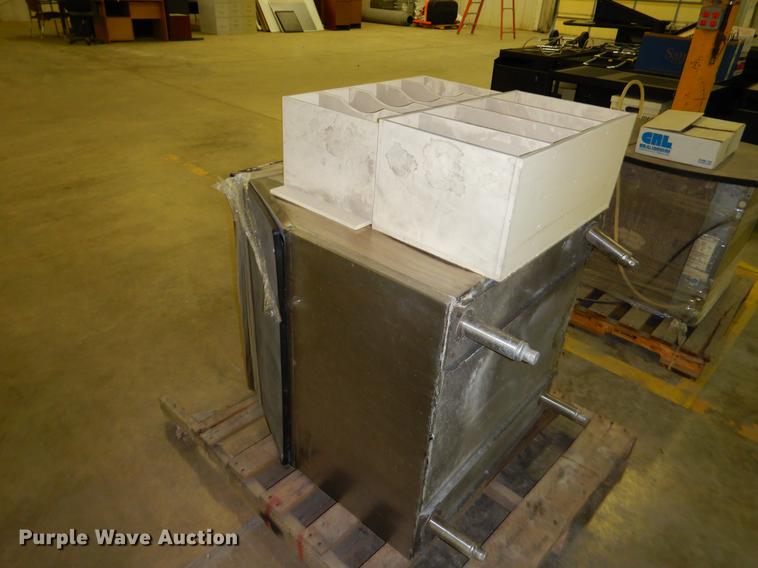 image for item FQ9627 Office supplies