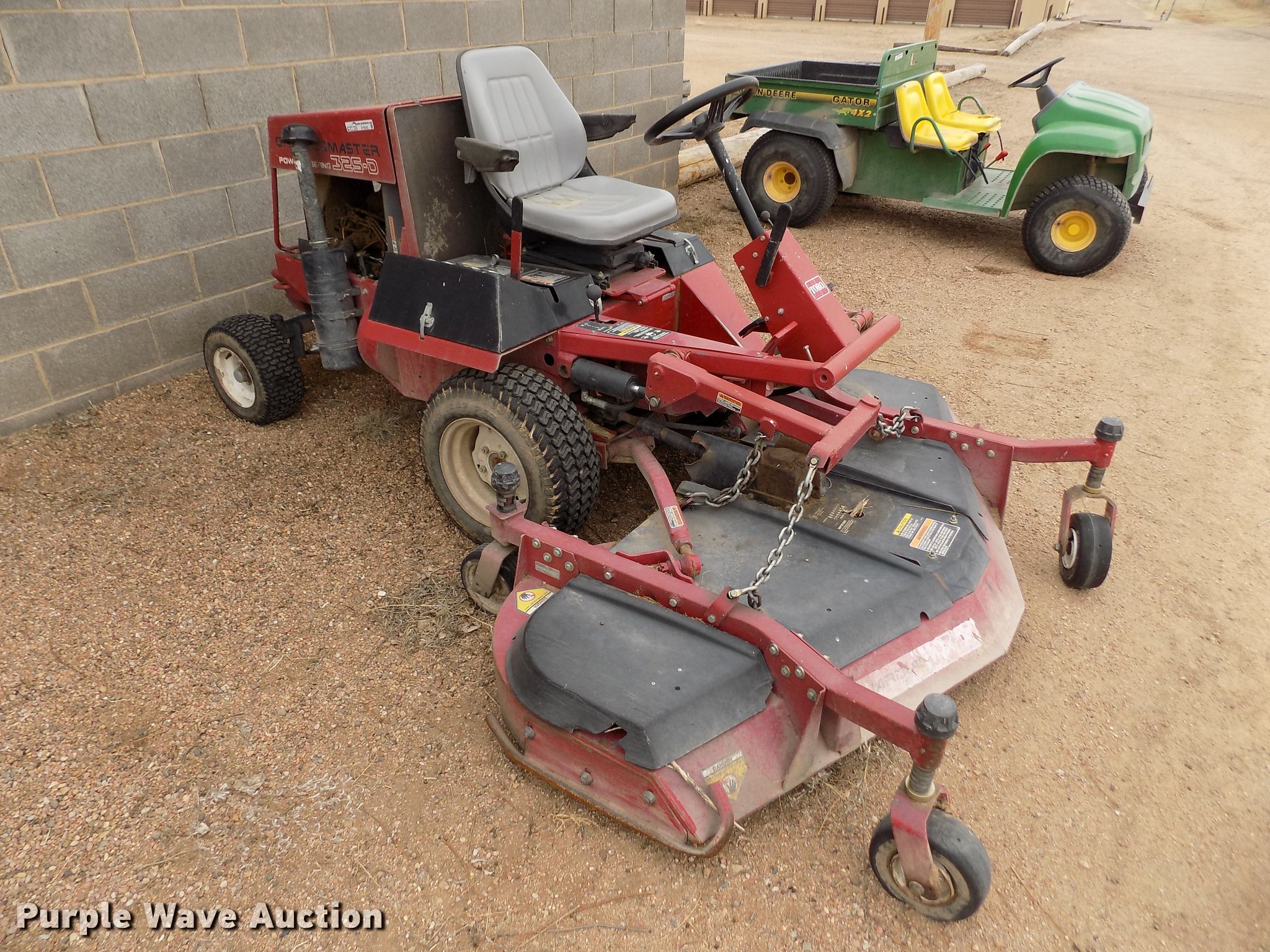 Toro Groundsmaster 325D lawn mower in Hugoton, KS | Item DY9242 sold