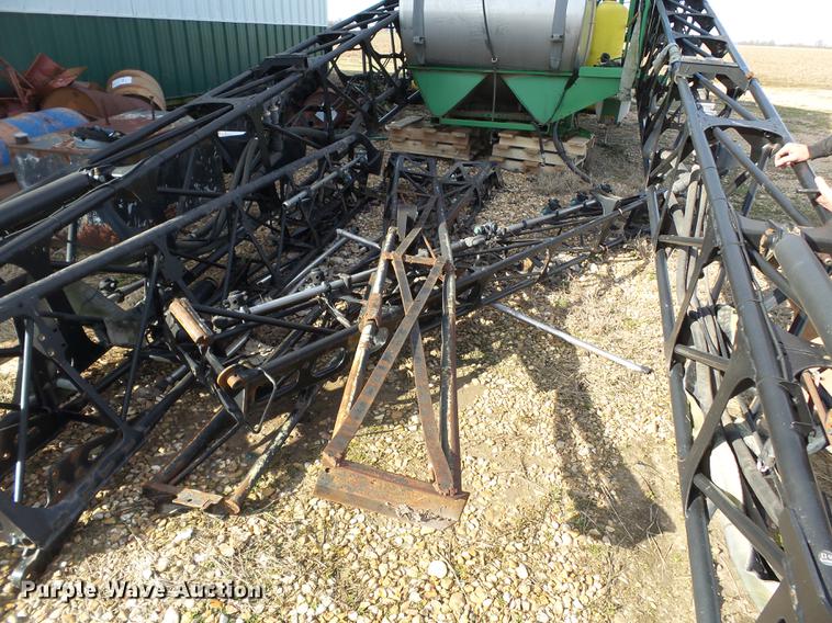 image for item CD9600 John Deere sprayer bed