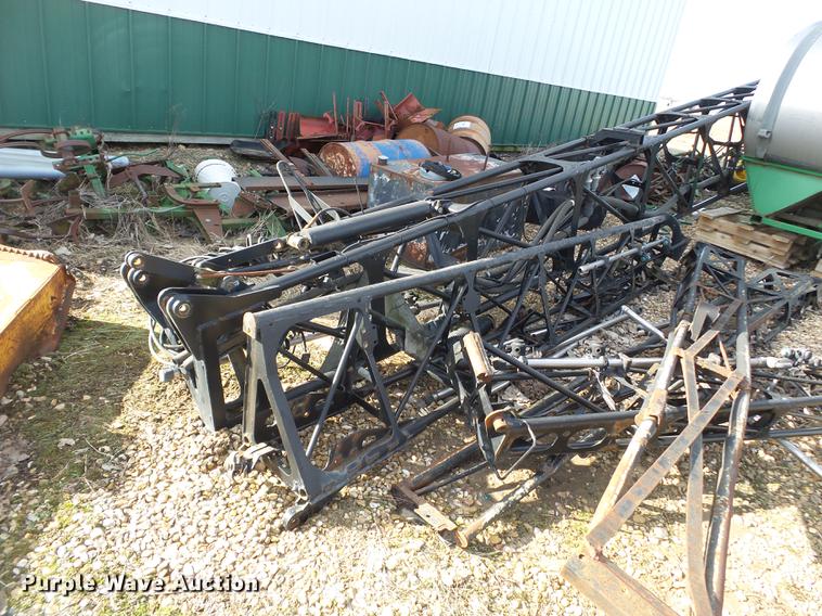 image for item CD9600 John Deere sprayer bed