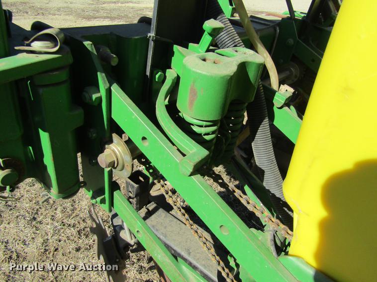 image for item DB4911 John Deere 1700 Max Emerge Plus no-till planter