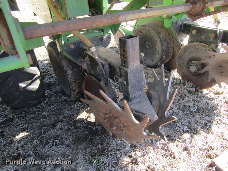 image for item DB4911 John Deere 1700 Max Emerge Plus no-till planter