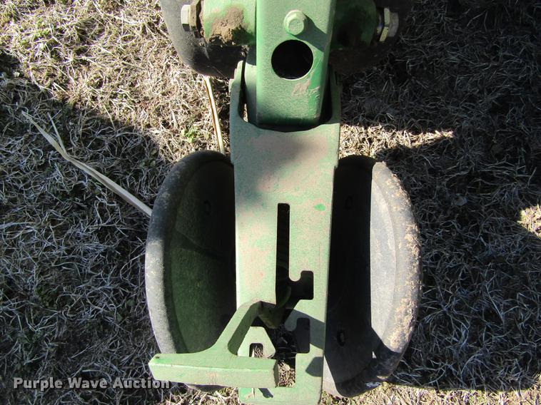 image for item DB4911 John Deere 1700 Max Emerge Plus no-till planter