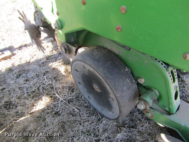 image for item DB4911 John Deere 1700 Max Emerge Plus no-till planter