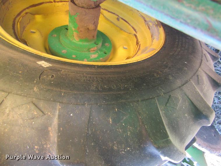 image for item DB4911 John Deere 1700 Max Emerge Plus no-till planter