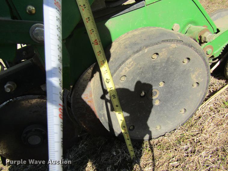 image for item DB4911 John Deere 1700 Max Emerge Plus no-till planter