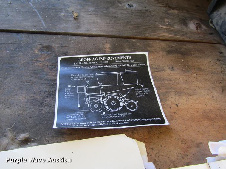 image for item DB4911 John Deere 1700 Max Emerge Plus no-till planter