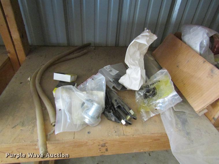 image for item DB4911 John Deere 1700 Max Emerge Plus no-till planter