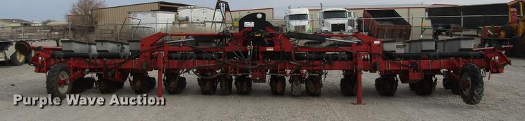image for item DB6875 Case IH 1200 planter