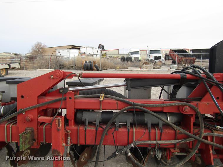 image for item DB6875 Case IH 1200 planter