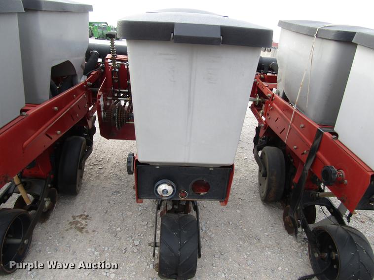 image for item DB6875 Case IH 1200 planter