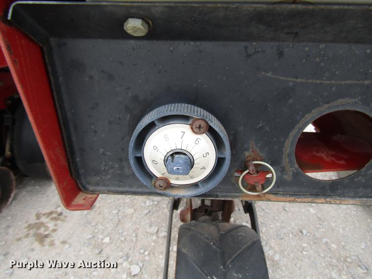 image for item DB6875 Case IH 1200 planter