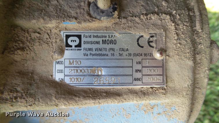 image for item DD7393 1985 GMC 7000 liquid manure spreader truck