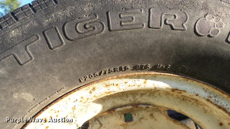 image for item DD7393 1985 GMC 7000 liquid manure spreader truck