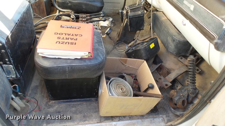 image for item DD7393 1985 GMC 7000 liquid manure spreader truck