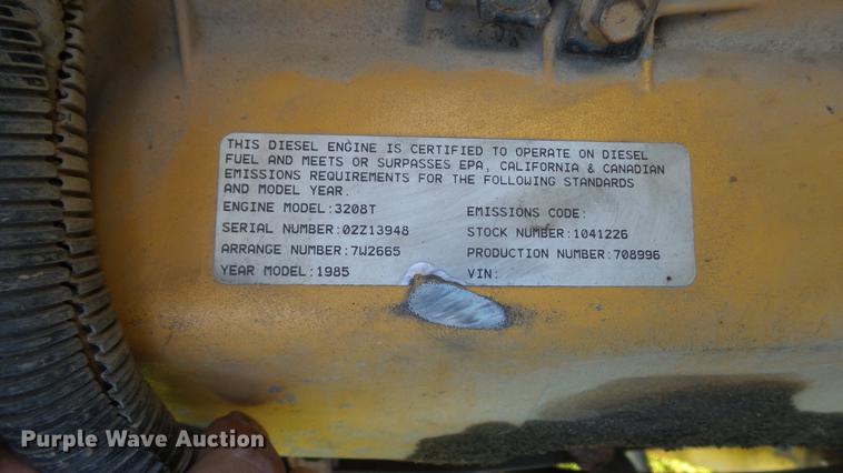 image for item DD7393 1985 GMC 7000 liquid manure spreader truck