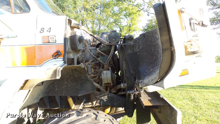 image for item DD7393 1985 GMC 7000 liquid manure spreader truck