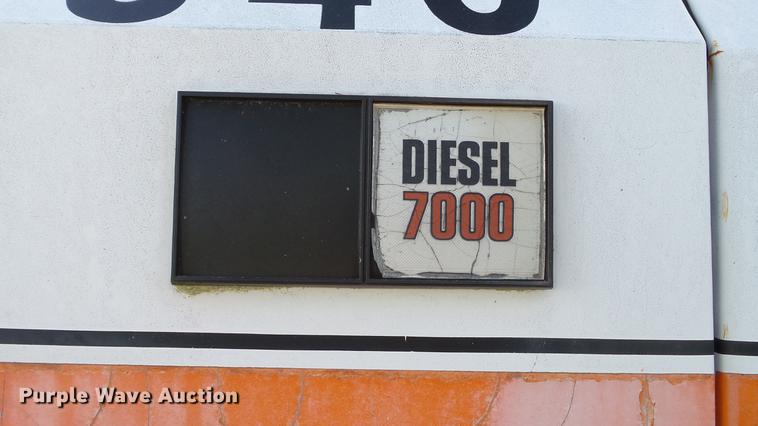 image for item DD7393 1985 GMC 7000 liquid manure spreader truck